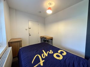 Photo 11- click for photo gallery